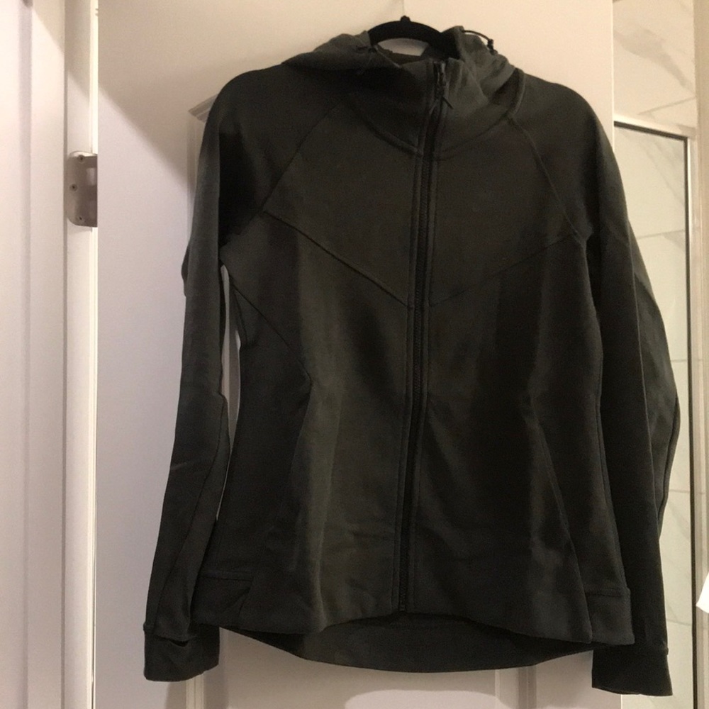 Nike Women’s M Hooded Zip Up